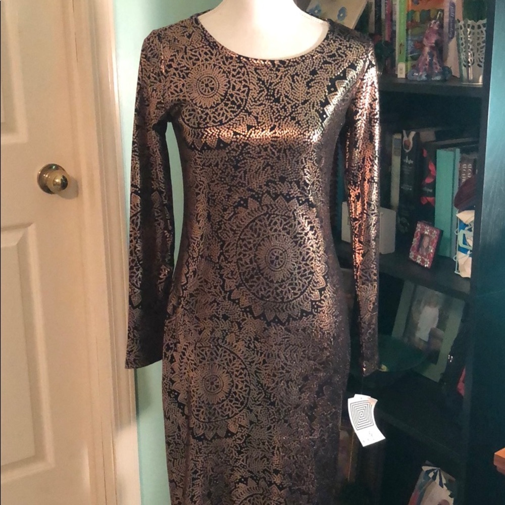 Lularoe NWT elegant Debbie size XS